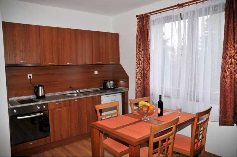 Tes Rila Park Apartments โบโรเวทส์ ภายนอก รูปภาพ